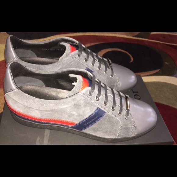 Dior Sneaker - Picture 2 of 5